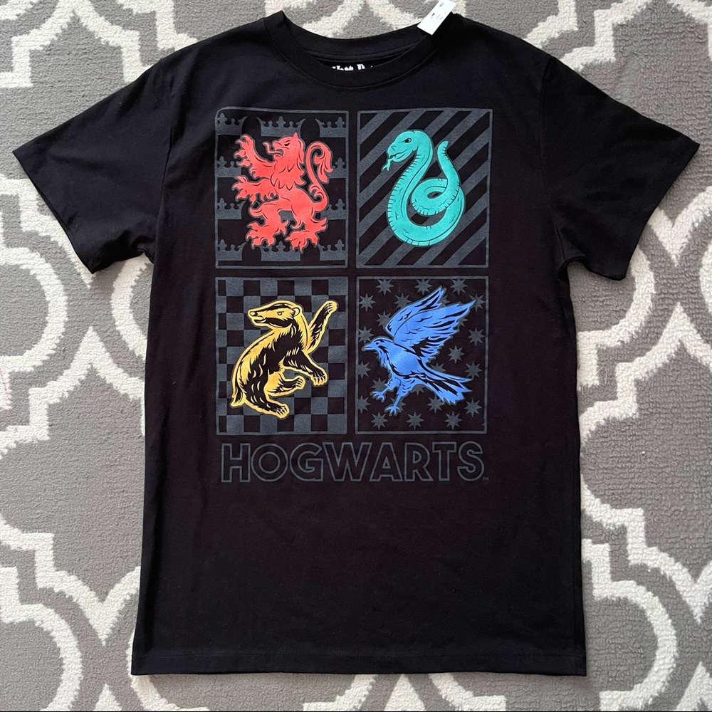 Harry Potter Hogwarts Tee Shirt